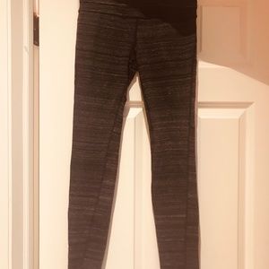 GapBody striped leggings